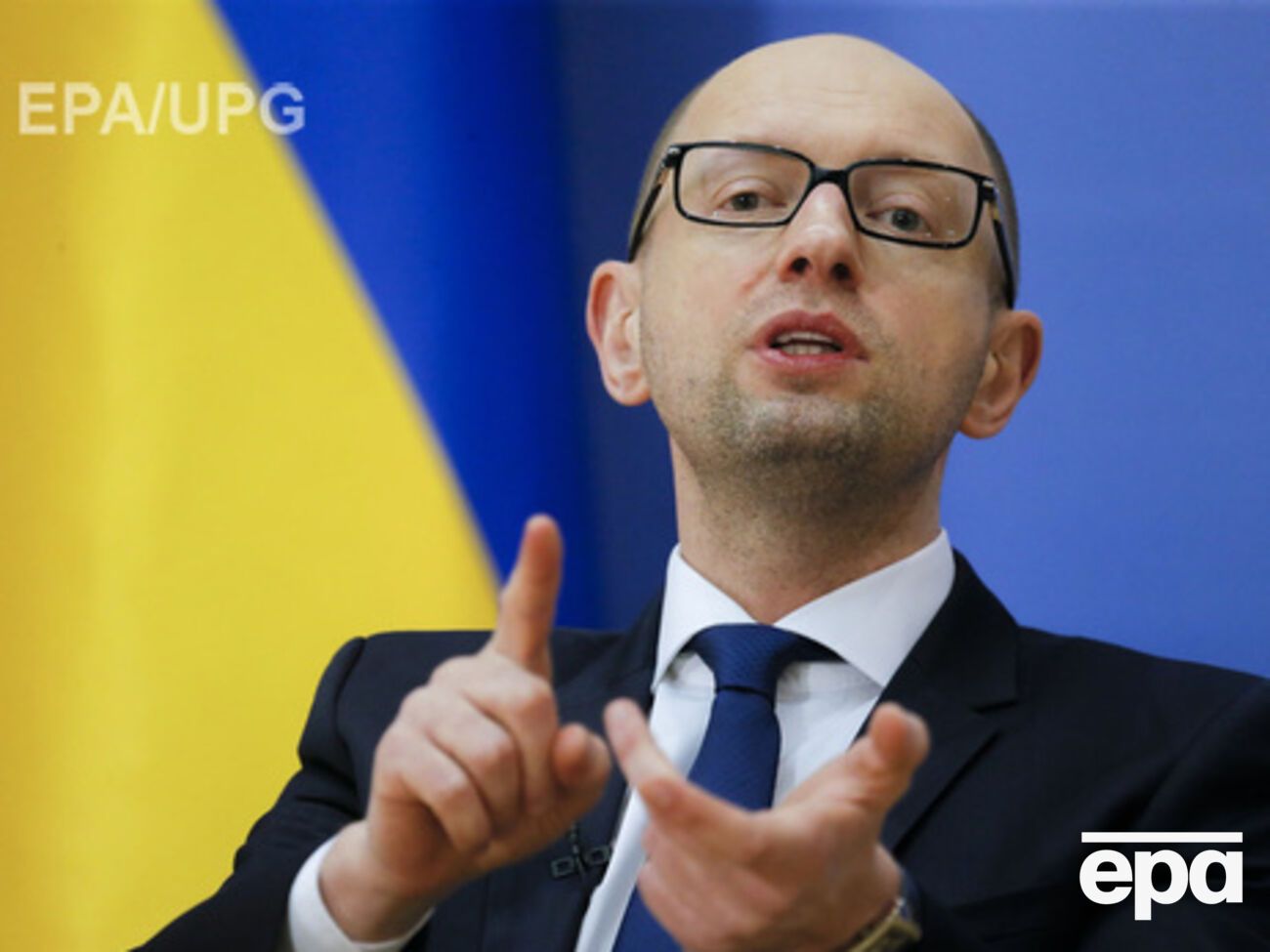 Яценюк поручил Зубко подготовить данные о том, какие государственные органы распоряжаются земельными ресурсами