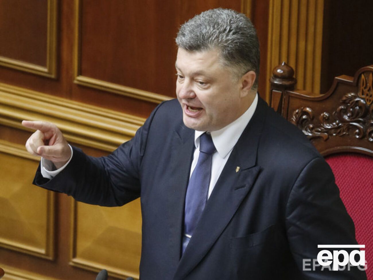 Порошенко заявил о намерении ввести единый налог на зарплату