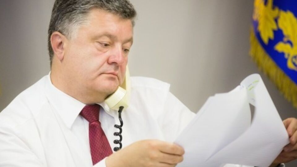 Президент Петр Порошенко констатировал ухудшение ситуации на Донбассе
