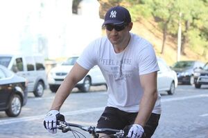 Кличко: В Киевсовете создана и работает депутатская временная контрольная комиссия по вопросам проверки законности сооружений на Трухановом