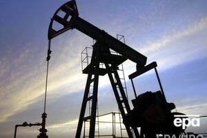 За два дня цены на нефть упали более чем на доллар