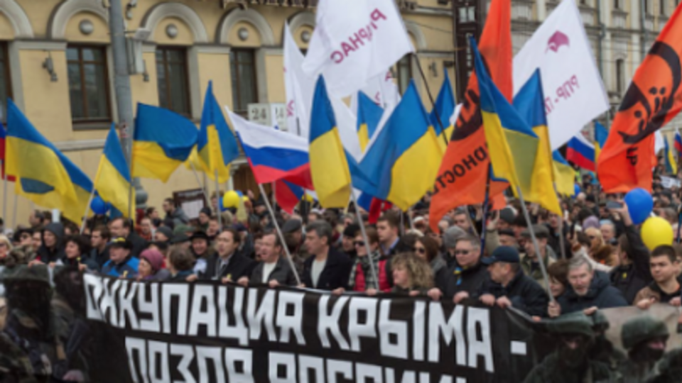 Под действие закона об уголовной ответственности за "антироссийскую пропаганду" могут попасть российские оппозиционеры