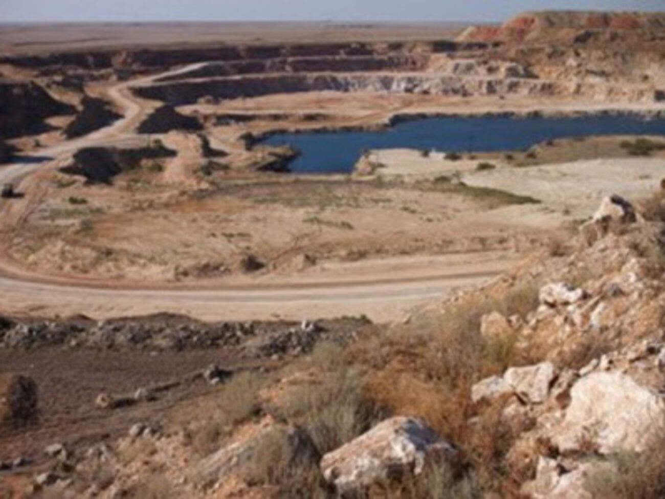 На "Мурафский карьер" по добыче известняка совершено нападение