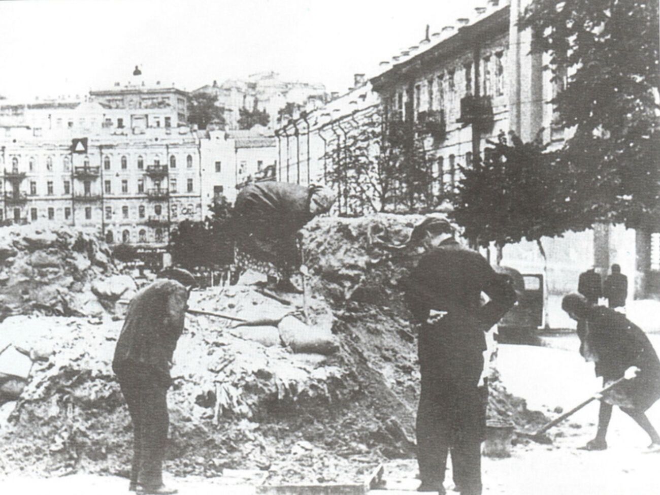 Баррикада на улице Фундуклеевской