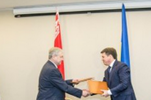 Заместители глав правительств Украины и Беларуси --- Зубко и Семашко