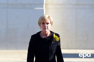 Министр иностранных дел Австралии Джули Бишоп на траурной церемонии в годовщину гибели рейса MH17