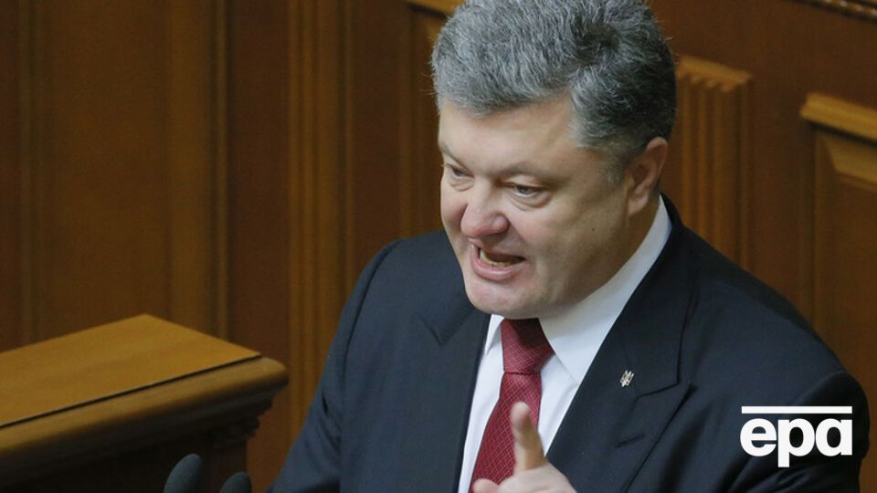 Порошенко сообщил, что РФ согласилась привлечь Красный Крест к освобождению заложников