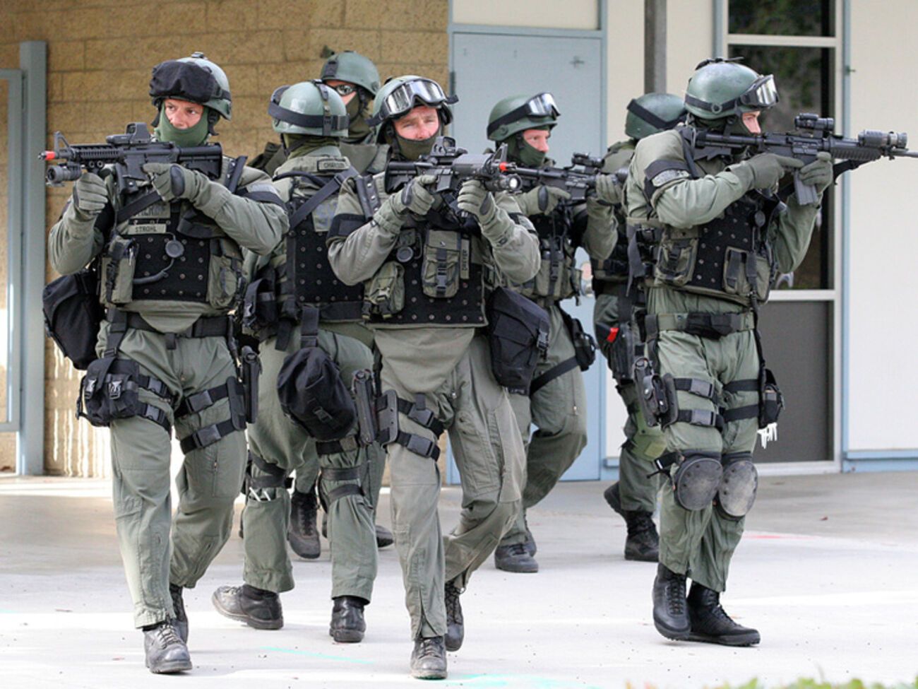 Бойцы американского S.W.A.T.