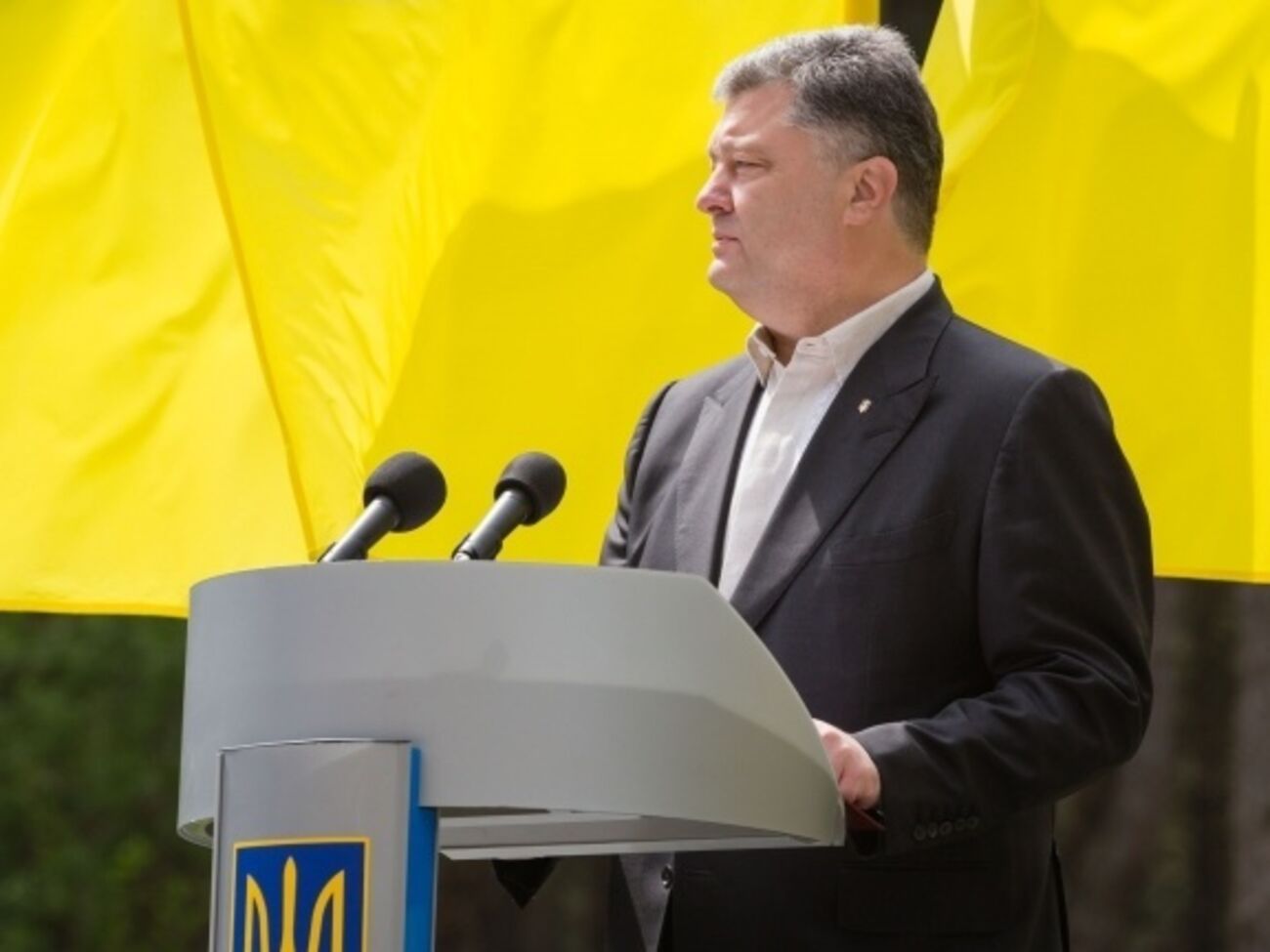 Порошенко заявил, что внесет законопроект, усиливающий ответственность за "гречку"