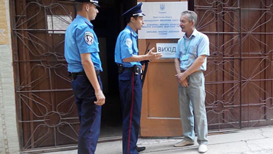 Милиция контролирует ситуацию на выборах в Чернигове