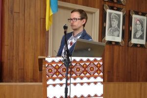 Телеведущий сообщил, что отправляется в армию