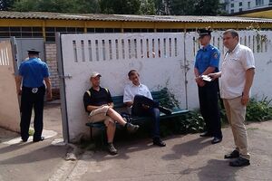 Наблюдатели КИУ вызвали наряд милиции