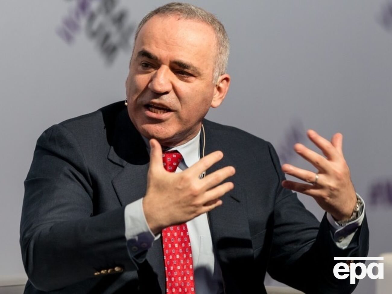 Гарри Каспаров: На Западе всегда найдется достаточное количество людей, готовых за деньги нарушить любые запреты