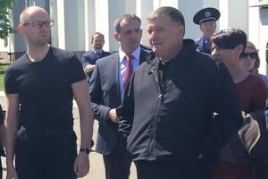 Глава МВД Украины Аваков: Заявки на конкурсный отбор в закарпатскую патрульную полицию будут приниматься с 27 июля по 11 августа