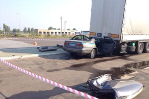 Возможно, водитель автомобиля ГАИ заснул за рулем