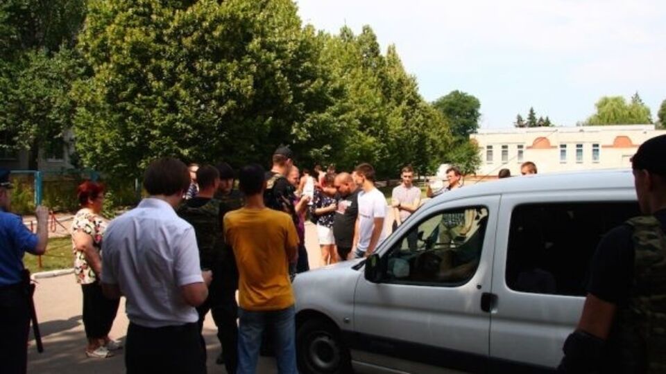 "Опора": На одном из участков по трем фактам фотосъемки бюллетеней была вызвана милиция