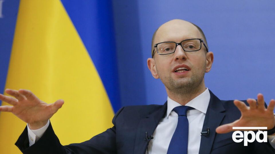 Военные, участвовавшие в АТО, смогут поступить в вузы, сдав экзамены, заявил Яценюк