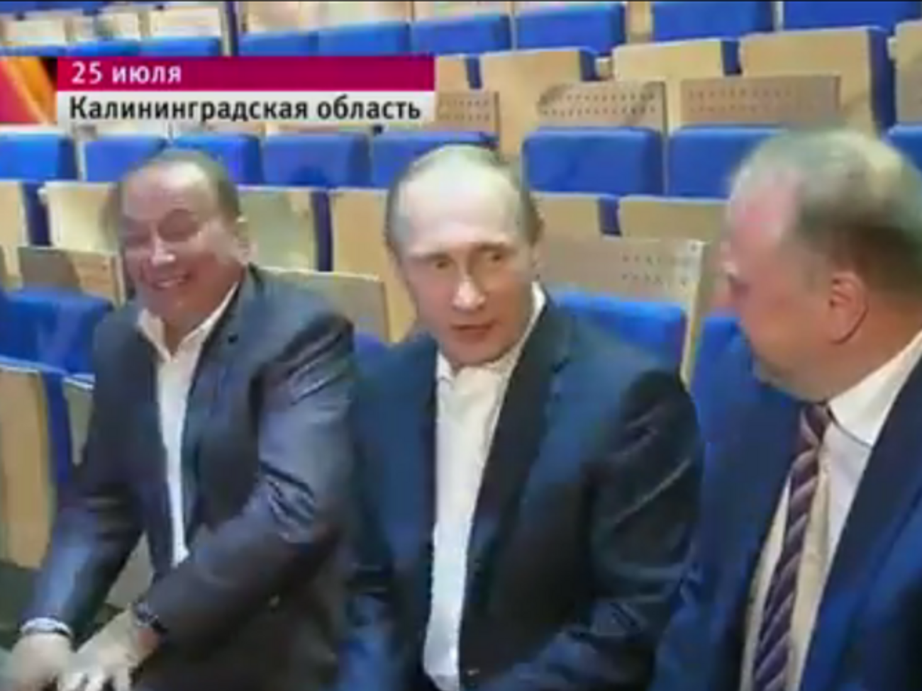 Прогиб засчитан. В КВН пошутили о "порядочном" Путине и "диких" западных лидерах. Видео