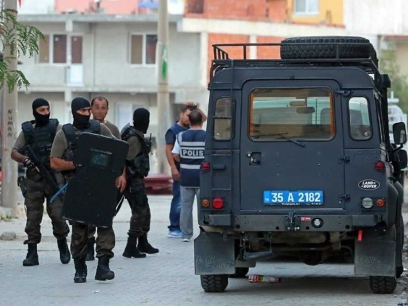 Полиция Турции проводит антитеррористическую операцию