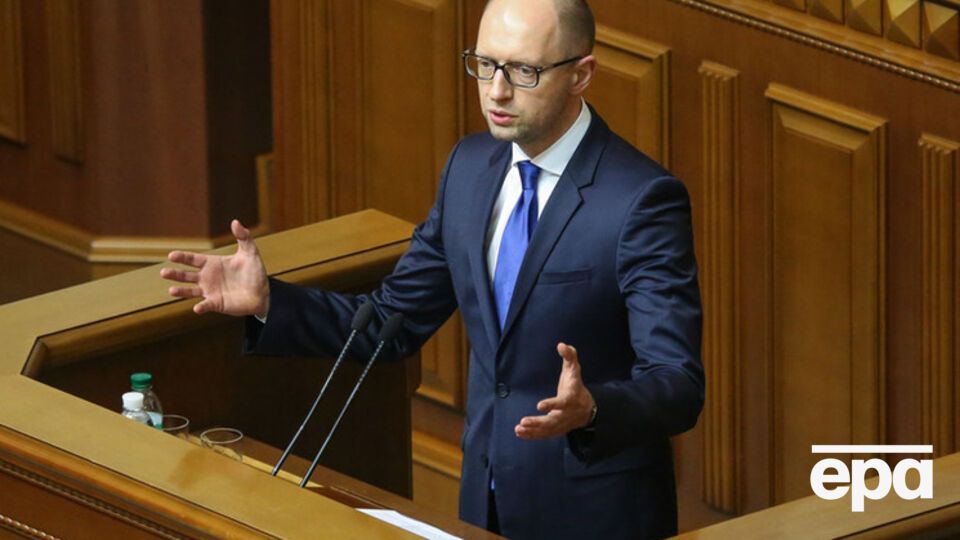 Яценюк отмечает, что бюджет на следующий год будет сложнее действующего