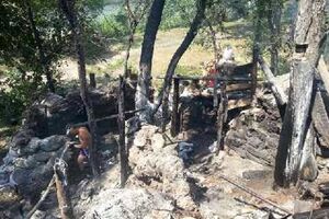 В результате обстрела боевиками вблизи Счастья разрушена часть окопов, блиндажей и постов ВСУ. Фоторепортаж