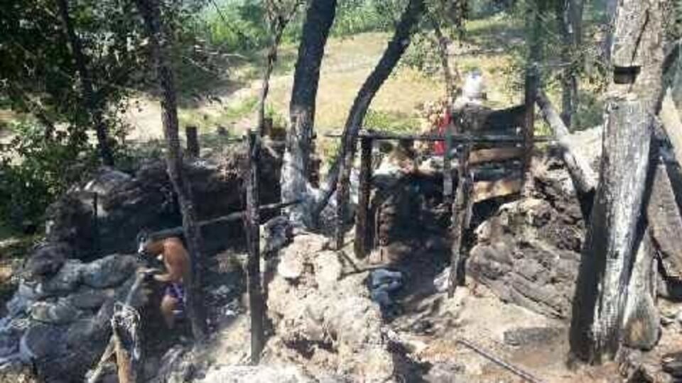 В результате обстрела боевиками вблизи Счастья разрушена часть окопов, блиндажей и постов ВСУ. Фоторепортаж