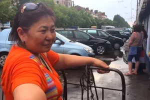 Одна из участниц опроса на улицах Кривого Рога