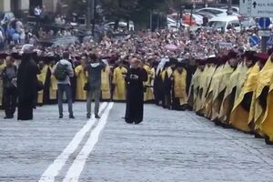 В Киеве состоялся крестный ход, организованный УПЦ МП