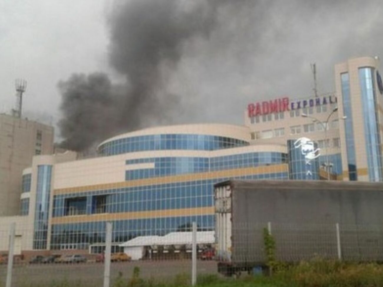 СМИ: Харьковский НИИ охвачен огнем