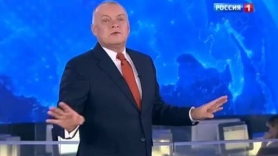 Роскомнадзор об аккаунте Киселева во "ВКонтакте": Радушно встречаем нового гостя