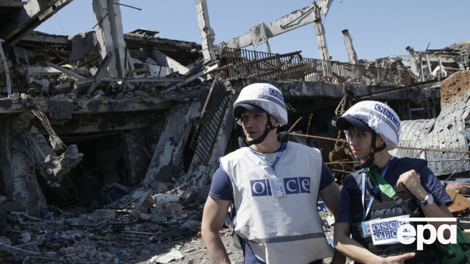 Наблюдатели ОБСЕ попали под обстрел