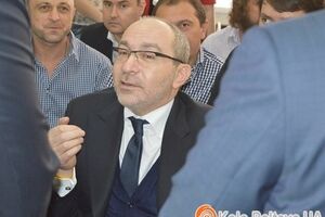 Геннадий Кернес присутствует на заседании суда в Полтаве