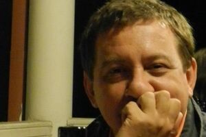 Муждабаев: Для успешного одурачивания масс, как показала практика, и телевидения вполне хватает