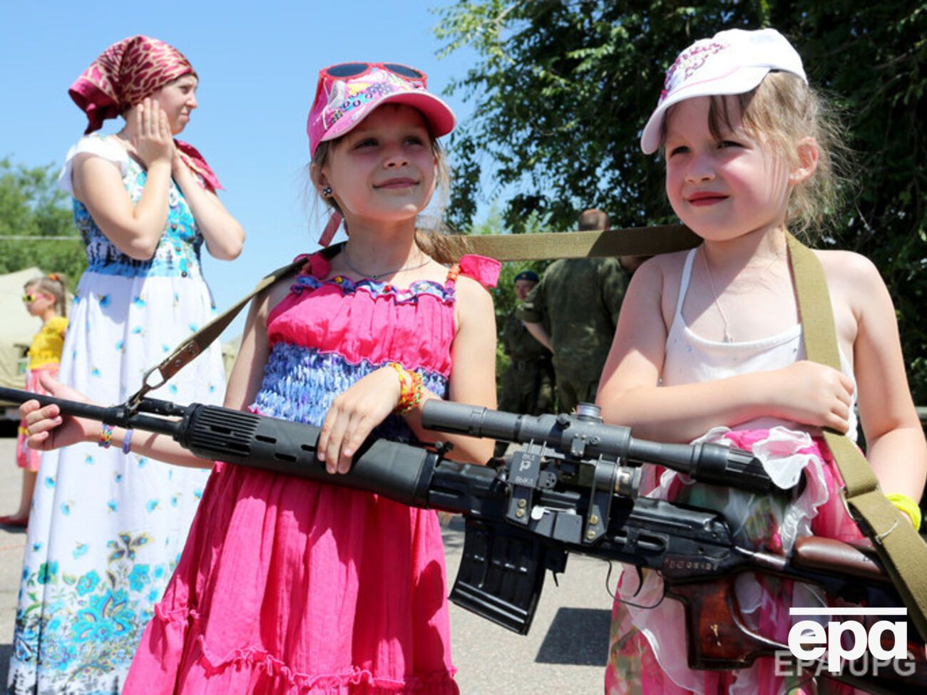 Летом в России несколько упал градус ненависти к странам Запада и Украине