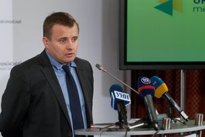 Владимир Демчишин сообщил, что после того, как исчезли дотации на угольную отрасль, в стране появились проблемы с выплатой зарплат шахтерам