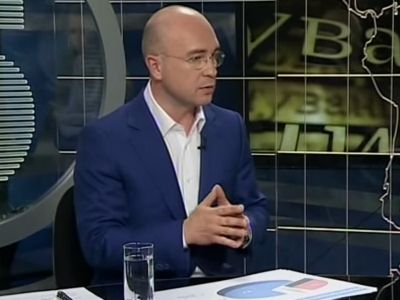 Лиев: Встречаются в Крыму и машины с киевскими номерами