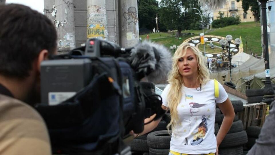 Камалия: В Украине невозможно стало работать