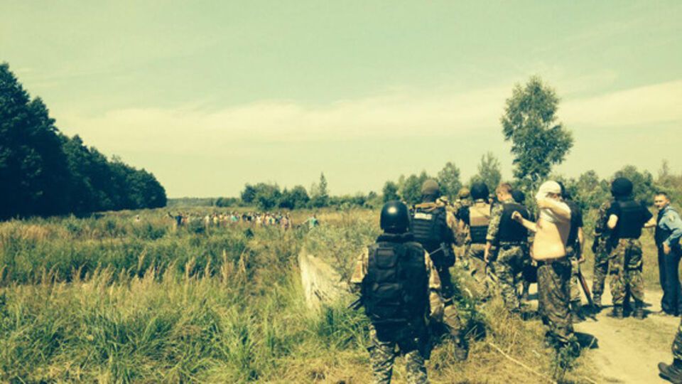 Конфликт с нелегальными старателями в Ровенской области является лишь верхушкой коррупционного и бандитского айсберга, считает Дейдей