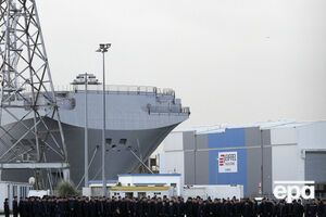 По данным СМИ, Франция вернет России аванс за "Мистрали" и возместит средства, потраченные на обучение экипажа вертолетоносцев