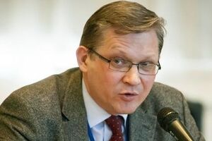 Рыжков: Санкции США расширяют запрет на поставки технологического оборудования для нефтяных компаний, в частности, дочерних компаний "Роснефти"