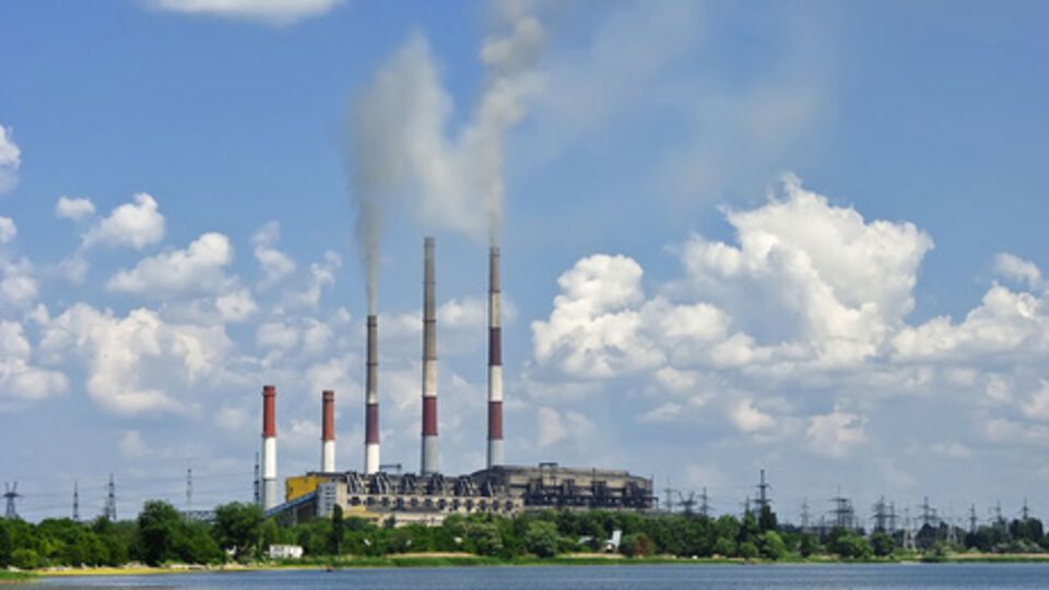 "Укрэнерго": На Змиевской ТЭС запас угля составляет 1,6 тыс. тонн, чего хватит только на сутки