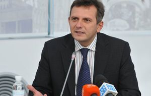 Экономист Устенко: Санкции США наложены по политическим причинам. Это всерьез и надолго