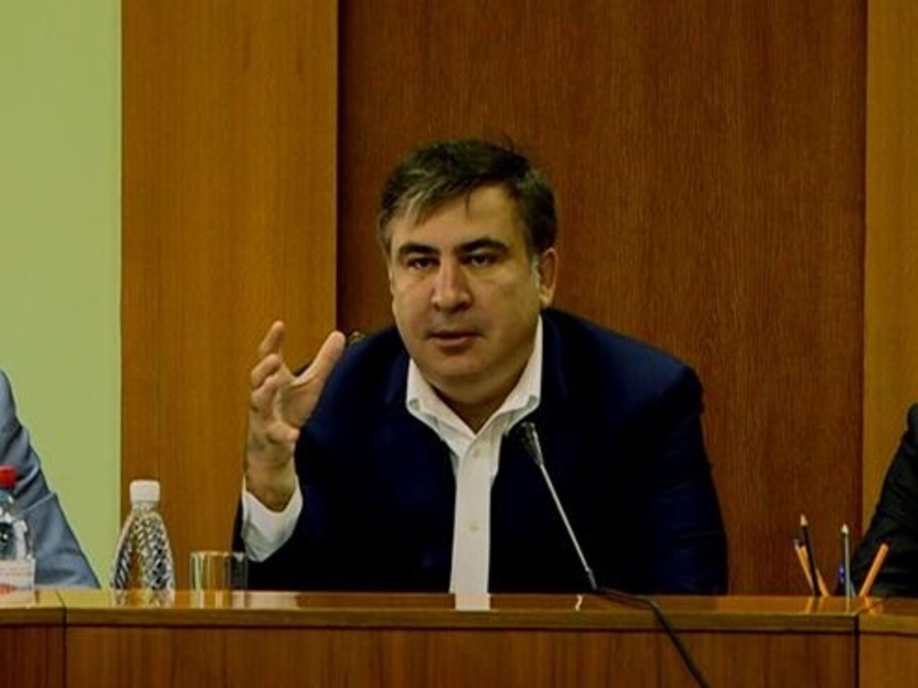Интерпол не хочет разыскивать Саакашвили