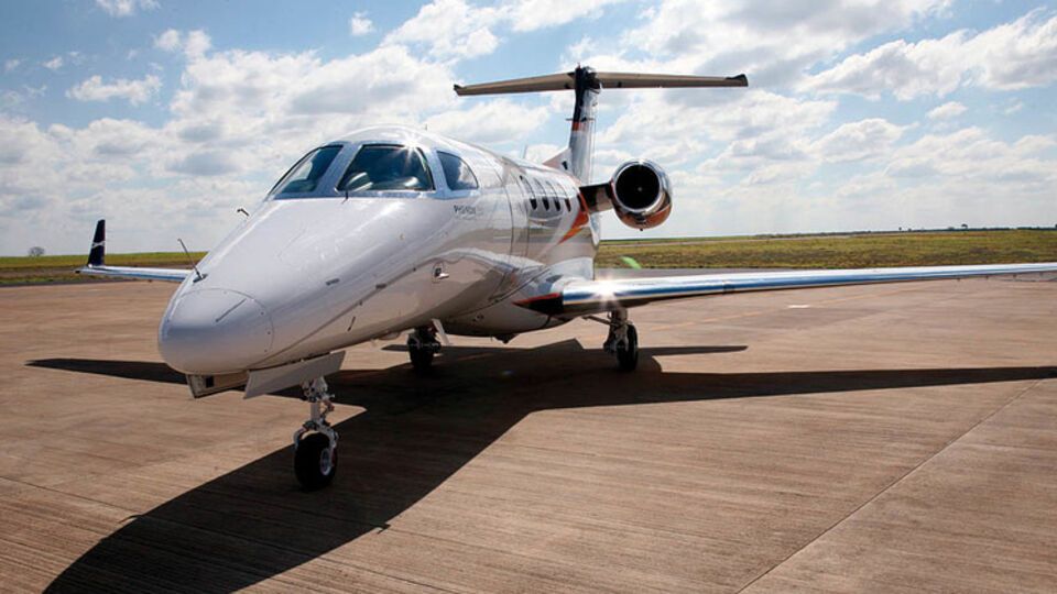 Самолет разбился в 65 км от Лондона