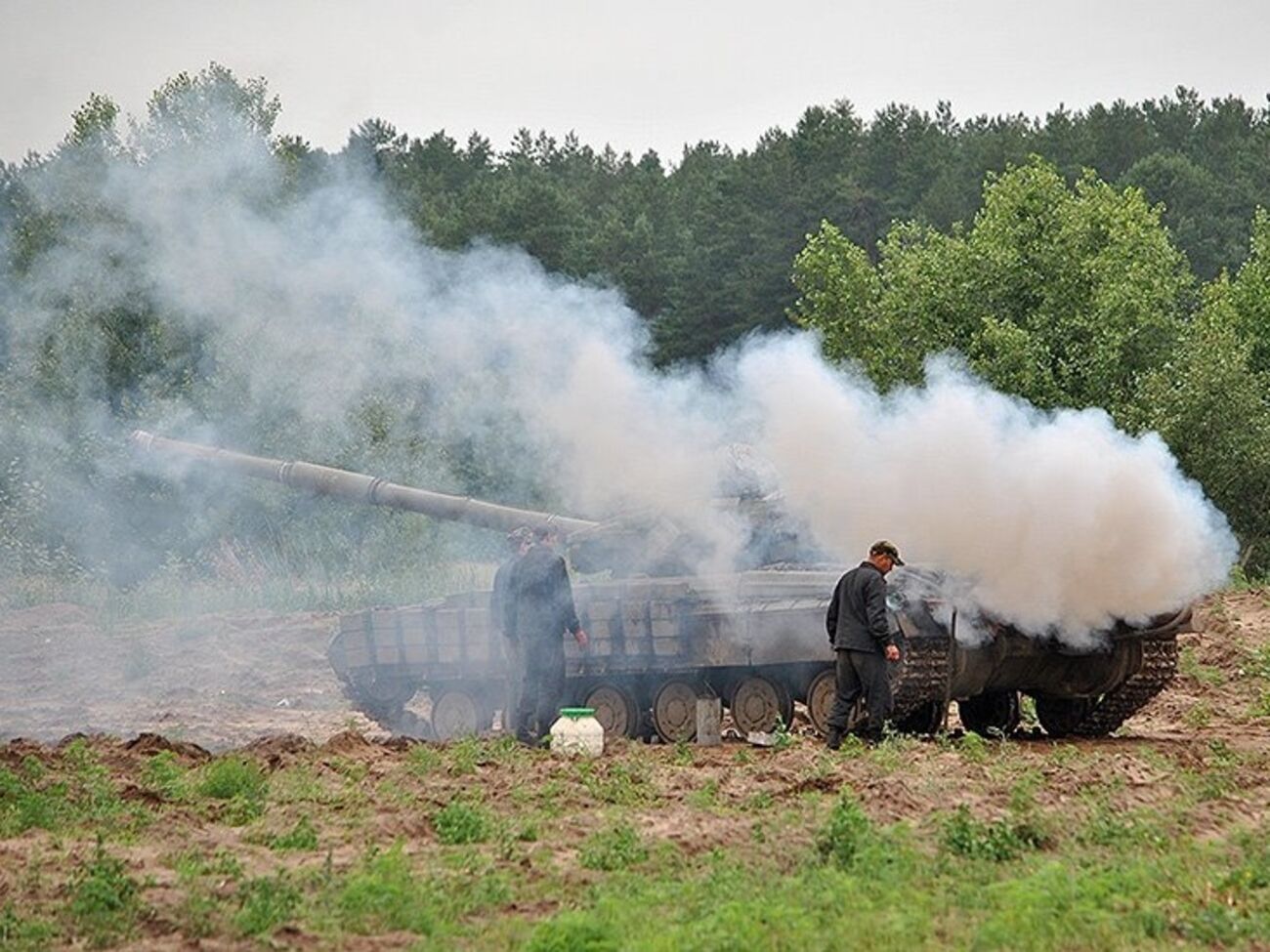 Танкисты Нацгвардии провели учения под Харьковом