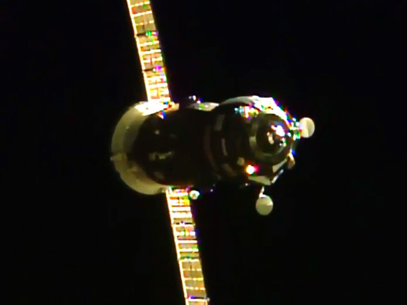 "Прогресс" пристыковался к МКС