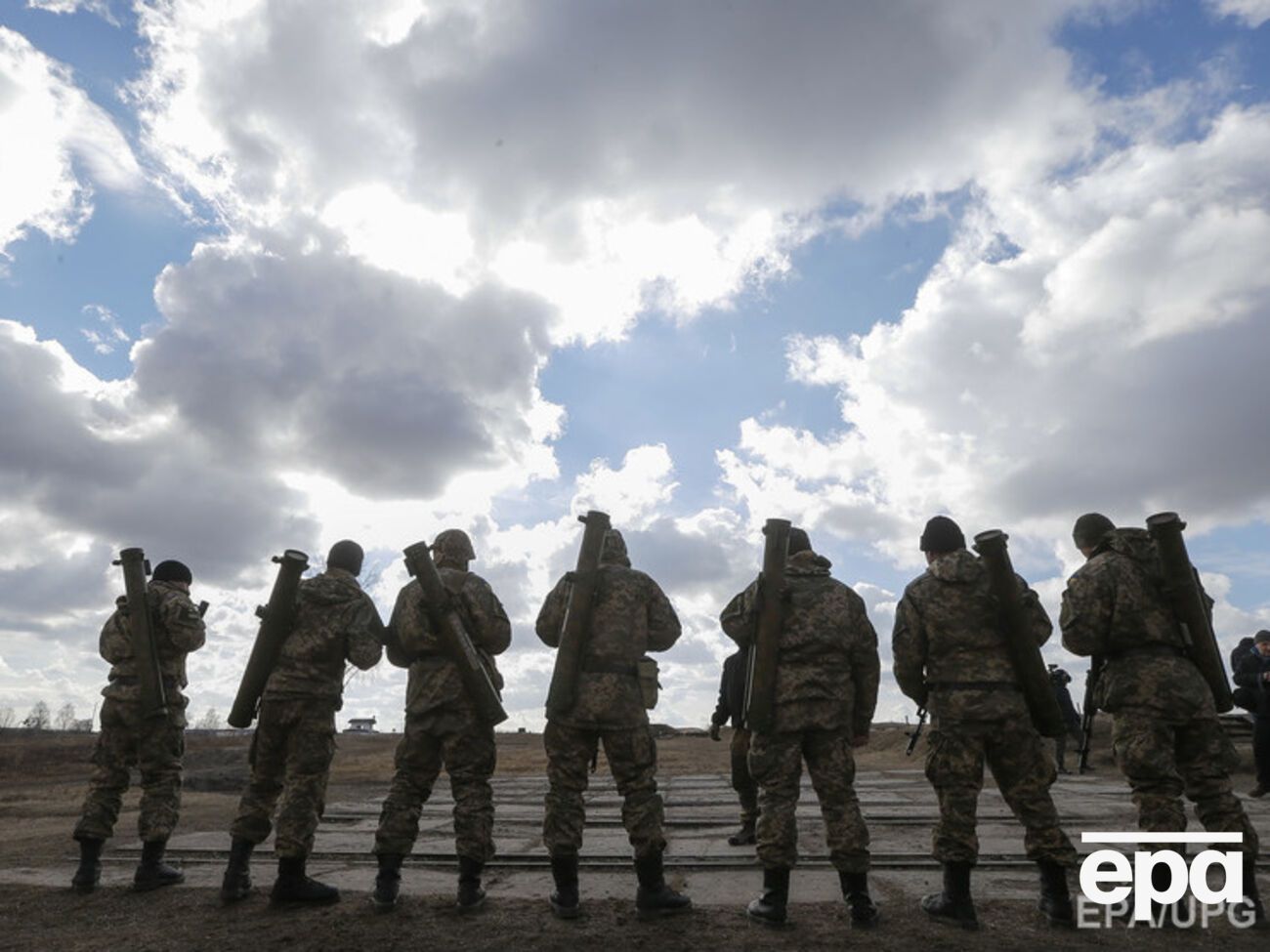 За сутки армия потеряла пять военнослужащих