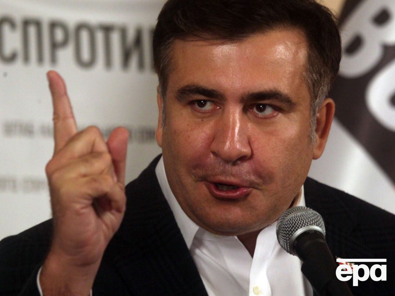 Сразу после назначения на пост губернатора Саакашвили&nbsp;пообещал обновить власть в регионе и бороться с коррупцией