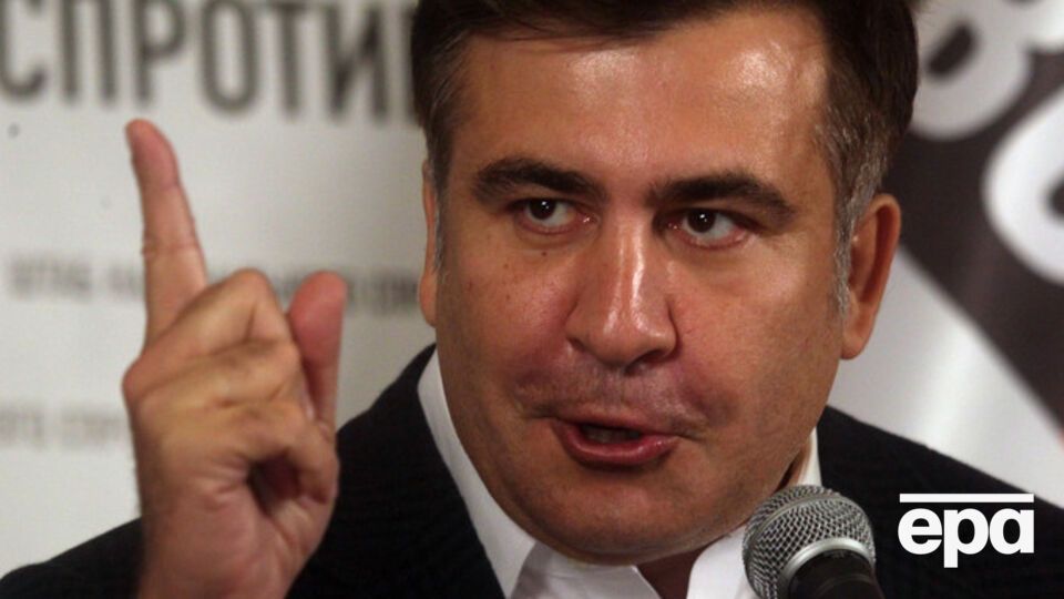 Сразу после назначения на пост губернатора Саакашвили пообещал обновить власть в регионе и бороться с коррупцией