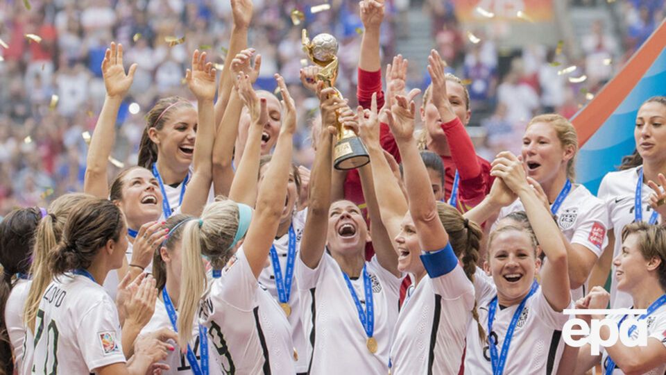 Американки разгромили сборную Японии в финале